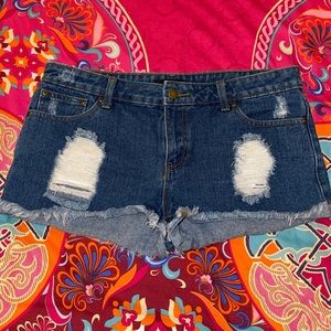 Forever 21. Dark denim jean shorts. Size 29.